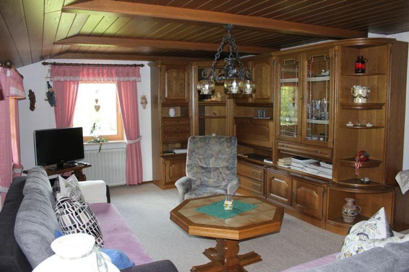 Ferienwohnung Sattler Neukirchen am Teisenberg Exteriör bild